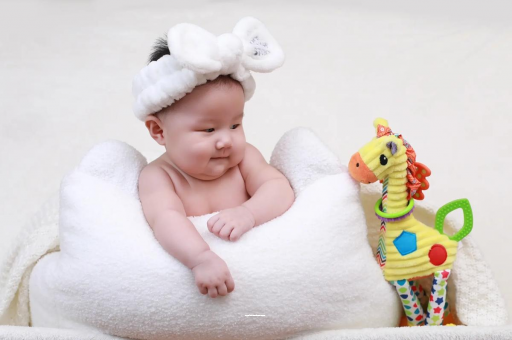 承德宝宝头发黄是什么原因